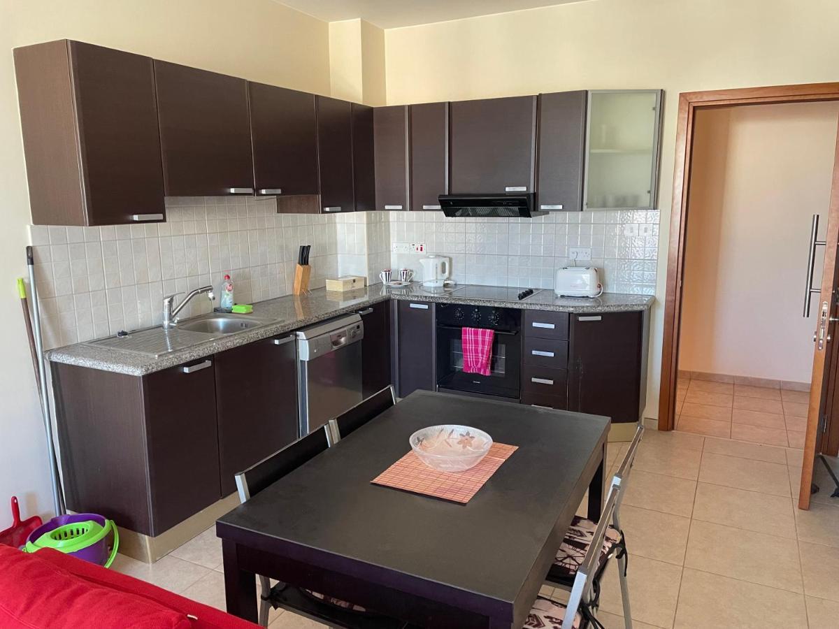 Kings Resort 1 Bedroom Apartment Paphos ภายนอก รูปภาพ
